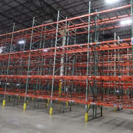 Heavy Duty Warehouse Teardrop Pallet Racking System Factory